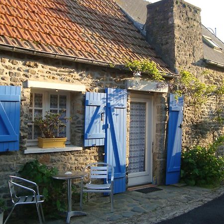 Gite "Rose Des Sables" - 800M De La Plage De Surtainville, Proche Commerces - Piscine En Juillet Et Aout エクステリア 写真